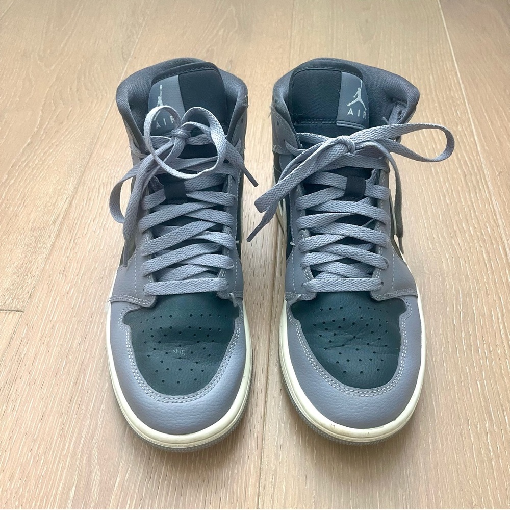 Air Jordan Women’s Sneakers in Black and Gray - Picture 3 of 5